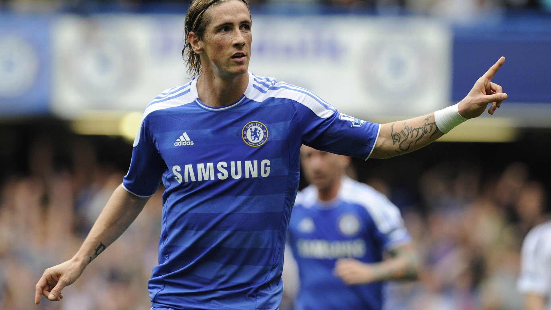 西甲球队通过视觉刺激频率训练优化防守决策反应时间