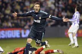 世界杯点滴：那些让人热泪盈眶的瞬间，如果让人回忆世界杯期间令人深刻的案例