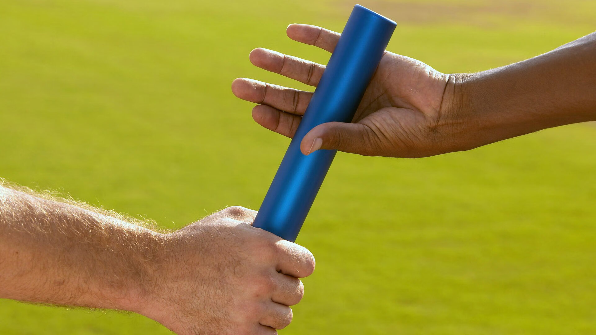 希腊女篮在欧洲锦标赛中再夺金牌，传统强队再谱新辉煌，希腊欧洲杯赛程